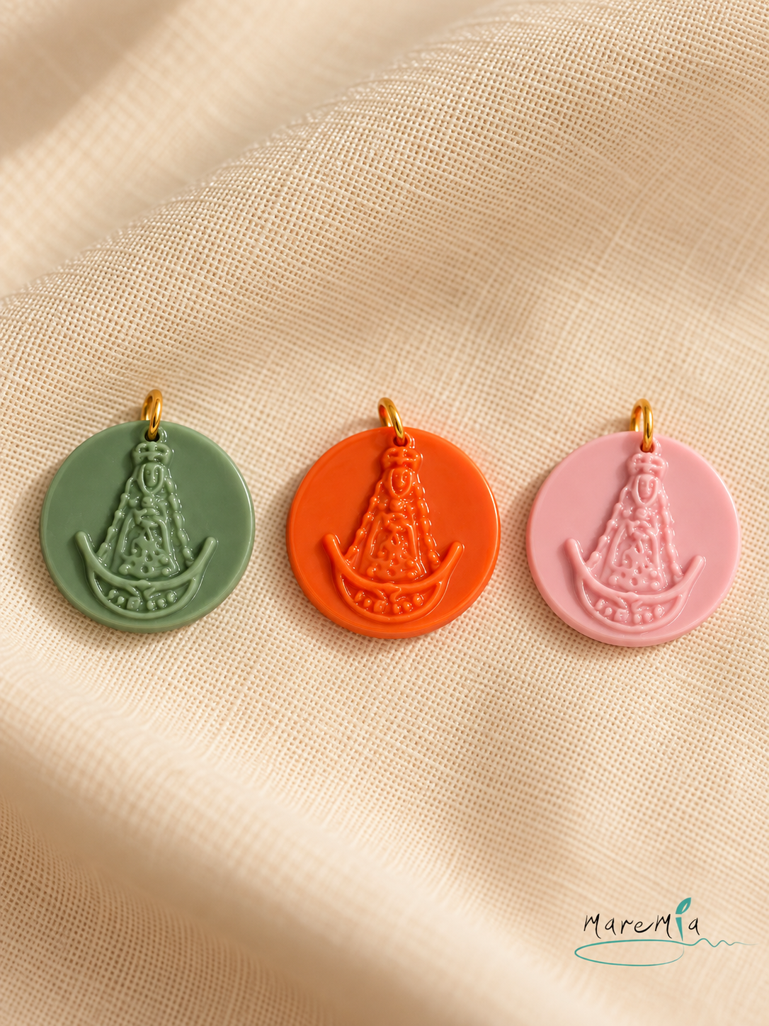 Charms Medalla Redonda Rocío